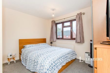 2 bedroom terraced house to rent - Photo 3