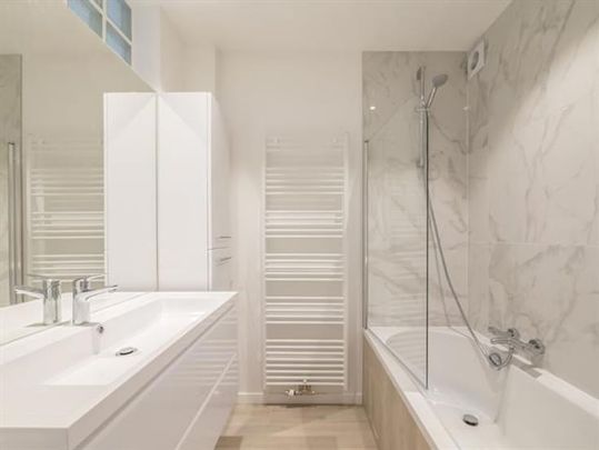 Appartement te huur - Photo 1