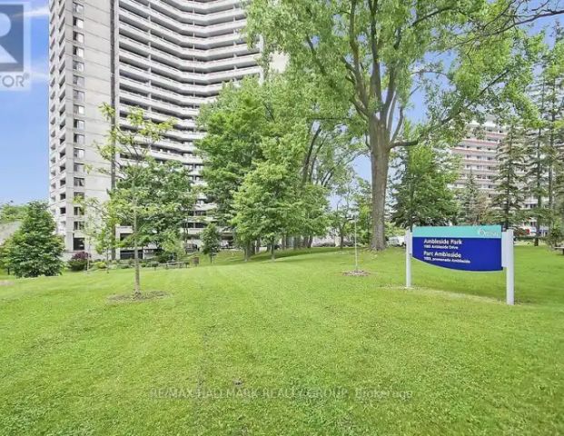 705 - 1081 AMBLESIDE DRIVE | 705 - 1081 AMBLESIDE DRIVE, Ottawa - Photo 1