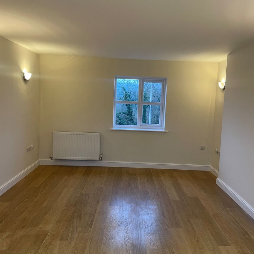 Herons Wharf, Appley Bridge, Wigan, Lancashire, WN6 - Photo 1