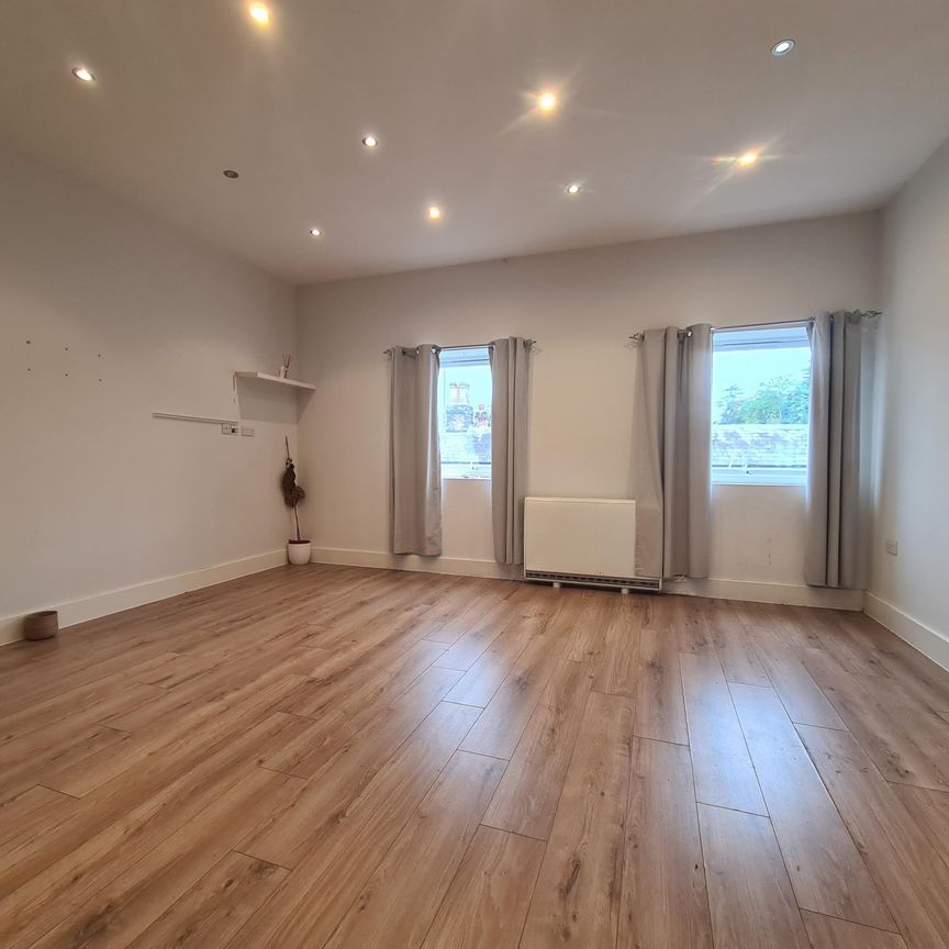 Bridge Street, Halstead - Photo 1