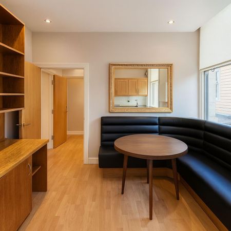 1 bedroom flat to rent - Photo 4