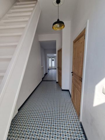 BEZOEKMOMENT VOL!! Woning met terras dichtbij station Gent-Sint-Pieters - Foto 2