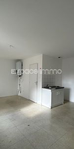 Location Appartement 1 pièce 26m² LE GRAND QUEVILLY 76120 - Photo 4