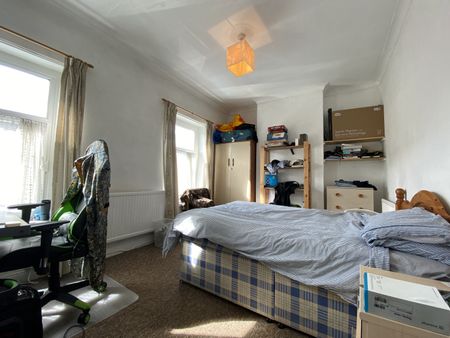 Treherbet Street, Cathays - Photo 3