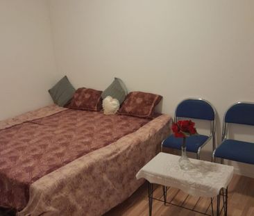 Hässlevägen, Örebro - Foto 1