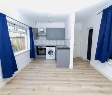 1 bedroom house to rent - Photo 3