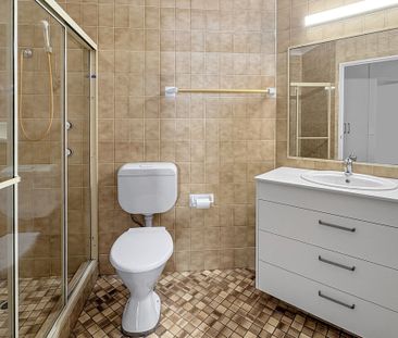 Over 55's One Bedroom Unit - Photo 5