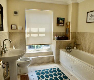 4 bedroom terraced house to rent - Photo 3