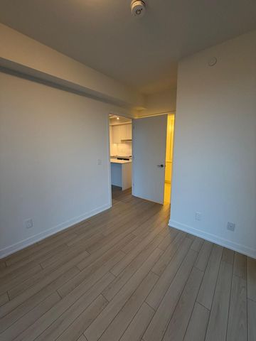 For Lease - 3071 Trafalgar Road Unit# 1303, Oakville, Ontario - Photo 2