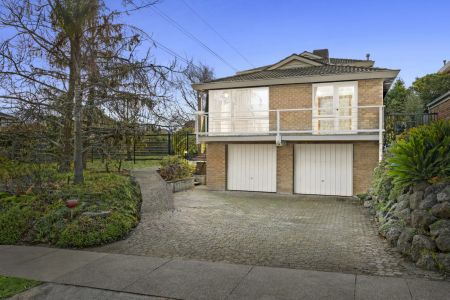 12 Cricklewood Drive, - Photo 3