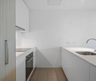 Abundant Living in Vibrant Suburb - Photo 3