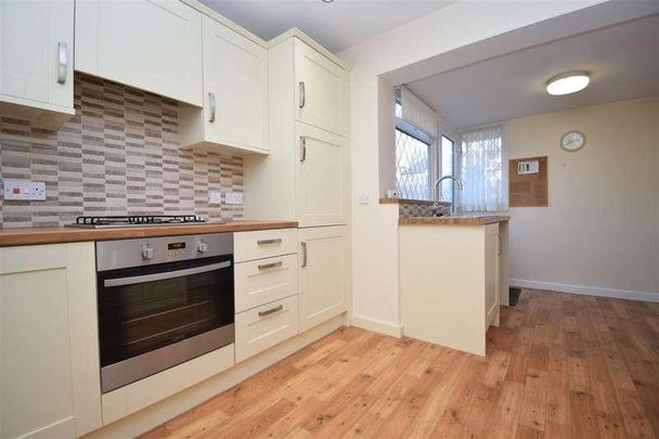 Wrenthorpe Road, Wrenthorpe, Wakefield, WF2 - Photo 1