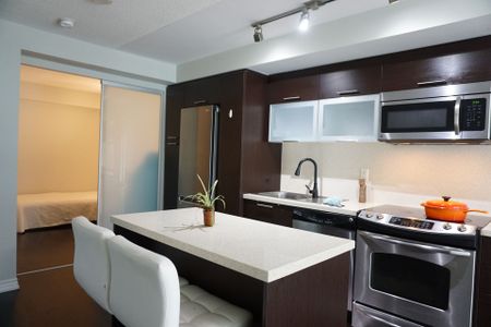 For Lease - 386 Yonge Street Unit# 1509, Toronto, Ontario - Photo 4