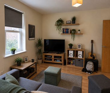79 Flat 4 Brudenell Grove, Leeds, LS6 1HR - Photo 1