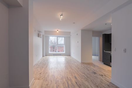 4350 Hotel de Ville - Photo 2