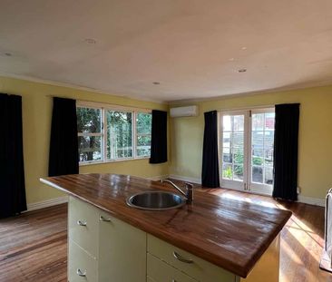 Wainuiomata 3 Bedrooms - Photo 4