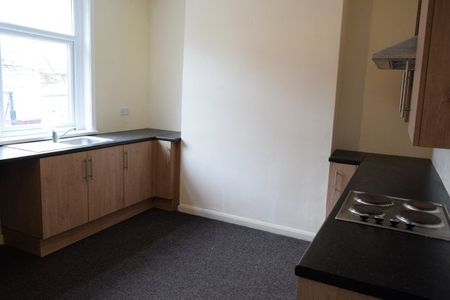 Moorgate Street, BB2 - Photo 3