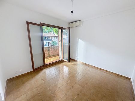 Maison T4 près de HYERES à louer - Photo 2