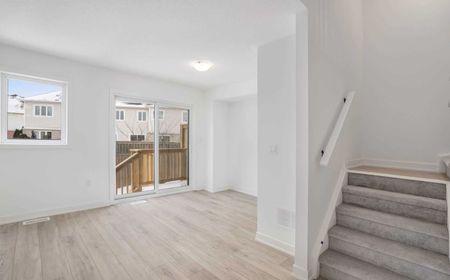 For Lease - 3079 Cherry Blossom Cmn N/A, Burlington, Ontario - Photo 3