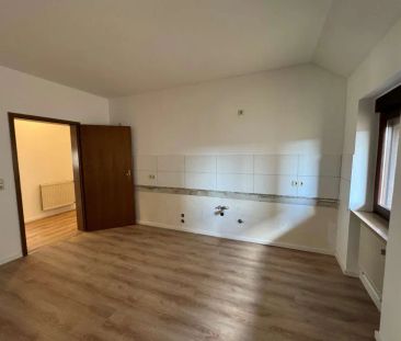 Stilvolle 3,5-Zimmer-Wohnung in Koblenz Pfaffendorf! - Photo 2