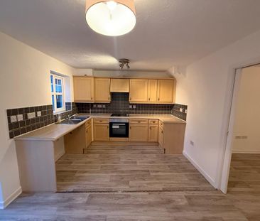 3 bedroom terraced house to rent - Photo 5