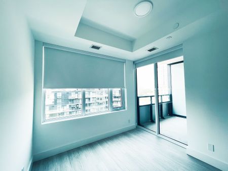 For Lease - 6 Greenbriar Road Unit# 906, Toronto, Ontario - Photo 3