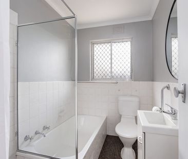 Renovated 2 Bedroom Unit - Photo 6