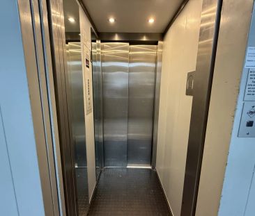 Schöne 3-Zimmer Dachgeschosswohnnung im Herzen von Ottakring - Photo 3