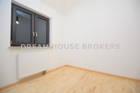 Dom na wynajem - Zdjęcie 2