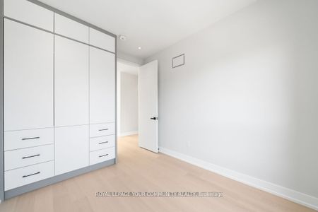 For Lease - 266 Westlake Avenue, Toronto, Ontario - Photo 2