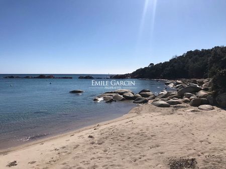 Villa à louer proche de Cala Rossa vue mer, piscine et accés plage à pied - Photo 4