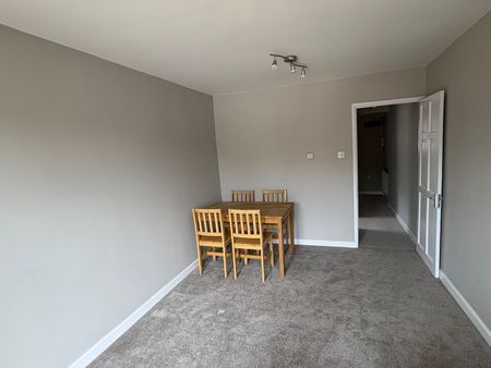2 Bed Flat, Lynmouth Road, RG1 - Photo 5