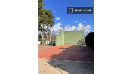 4 room luxury Flat for rent in Bétera, Valencia - Photo 4