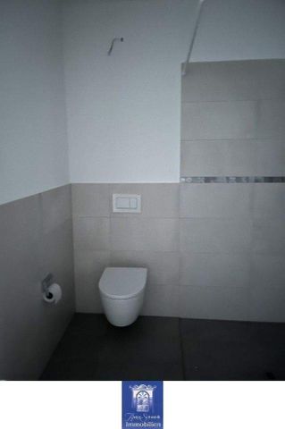 Erstbezug! Charmante Neubauwohnung mit Balkon, schicker EBK und Lift! - Photo 4