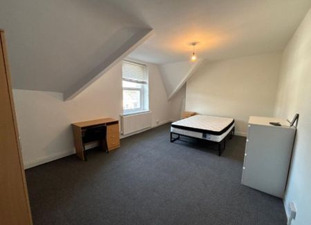 5 bedroom house of multiple occupation to rent - Photo 5