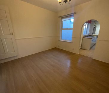 Lower Hillmorton Road, Rugby - Photo 1