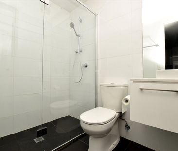 Spacious 1 bedroom apartment in award winning building - Photo 5