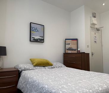 Studio Flat, Portnall Road, W9 - Photo 5