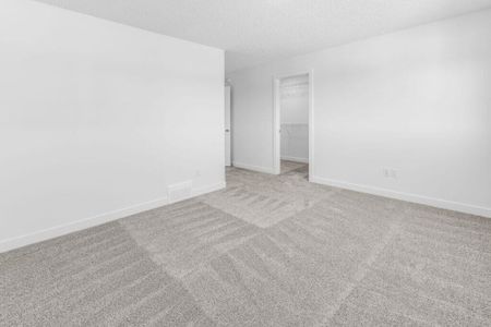 Edmonton Unfurnished townhouse Rental in Cavanagh - Chic and Luxury 3 bedroom Main Floor - Brand new in Cavanagh! - Photo 5