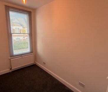 Harlesden Gardens, Harlesden, NW10 4EX, London - Photo 3