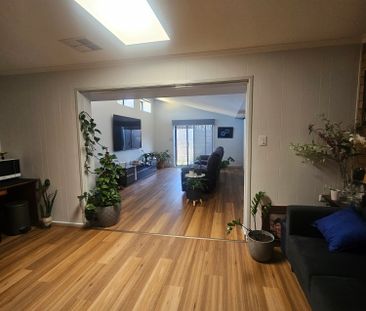 Port Noarlunga - Photo 1