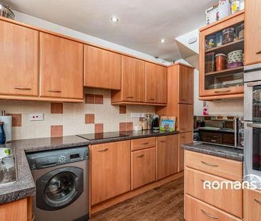 Littlecote Road, Chippenham, SN14 - Photo 5