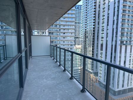 For Lease - 290 Adelaide Street Unit# 2501, Toronto, Ontario - Photo 4