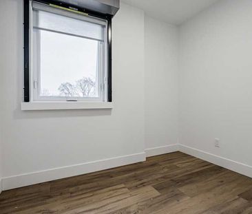 For Lease - 67 Oakmount Road Unit# 3, Toronto, Ontario - Photo 3