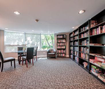 For Lease - 18 Valley woods Road Unit# 813, Toronto, Ontario - Photo 4