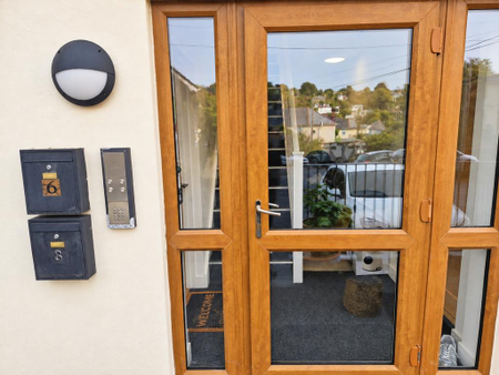 2 bedroom flat to rent - Photo 5