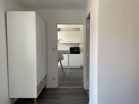 Appartement T1 - rue Jules Janin à Roanne - 21.90 m² - Photo 2