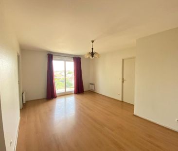 Location Appartement 3 pièces 61m² LA RICHE 37520 - Photo 2