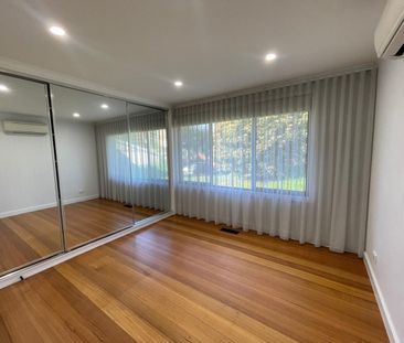 Fully Renovated Stunning 3 Bedroom Home! - Photo 6